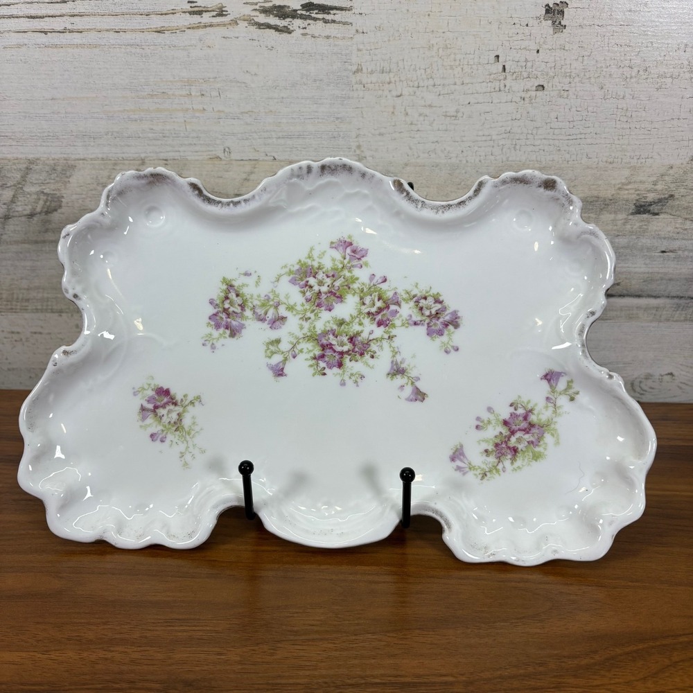Antique Victoria Austria Scalloped Serving Platter 11" x‎ 7"